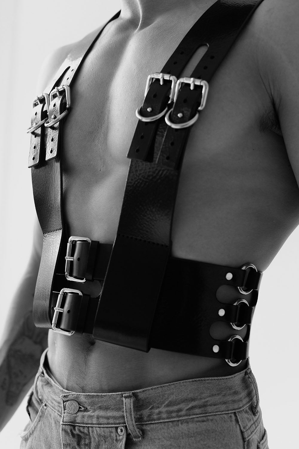 mens leather harness